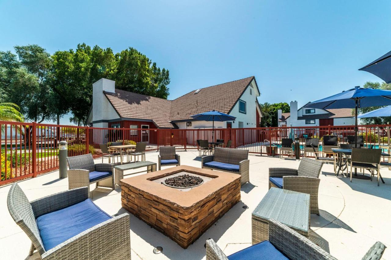 Metro Phx Upstairs 2Bd Sleeps 6 Heated Pool No Pets Allowed Phoenix Eksteriør billede