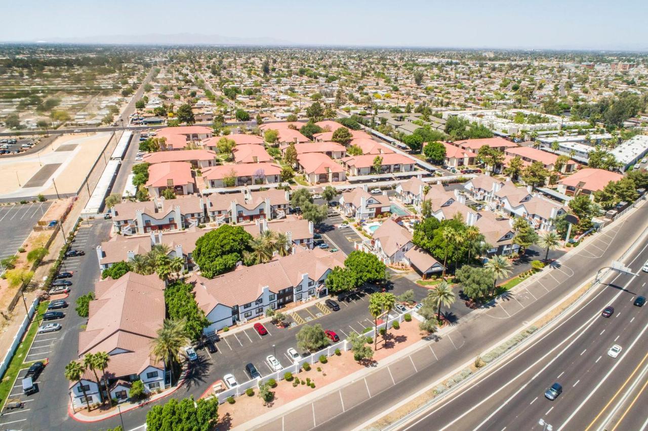Metro Phx Upstairs 2Bd Sleeps 6 Heated Pool No Pets Allowed Phoenix Eksteriør billede